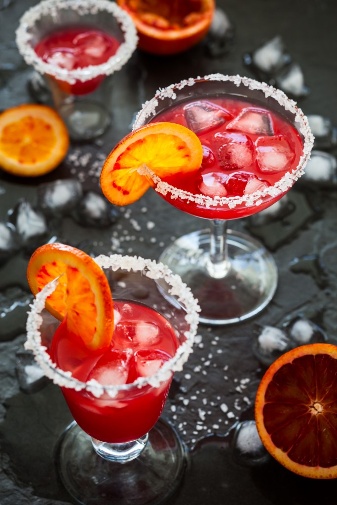 6 Awesome Tropical Drinks