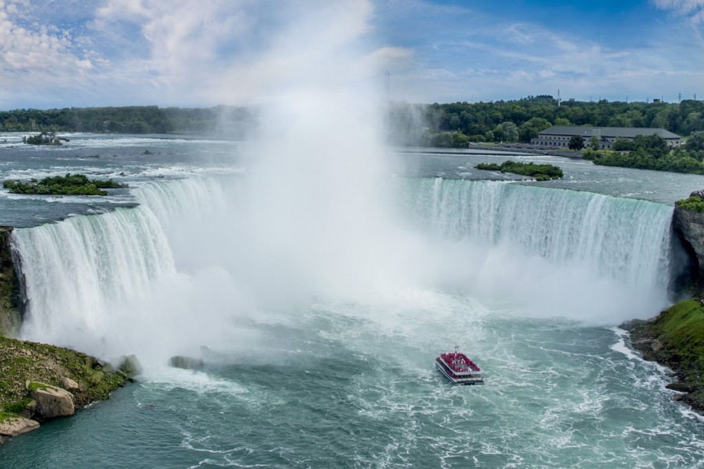 Top Four Reasons Adventurers Should Visit Niagara Falls